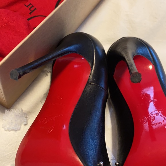 ❌ SOLD ❌ CHRISTIAN LOUBOUTIN Door Knock KID Pump - Picture 6 of 6